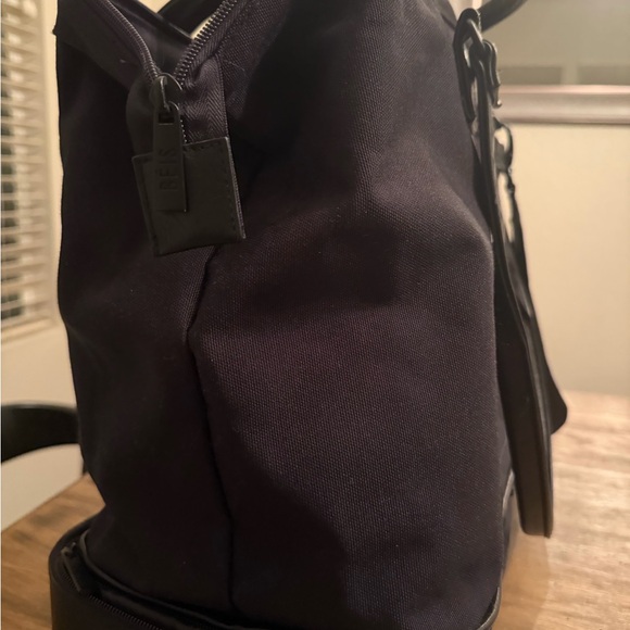 BÉIS The Convertible Mini Weekender in Black Crossbody - Picture 11 of 12